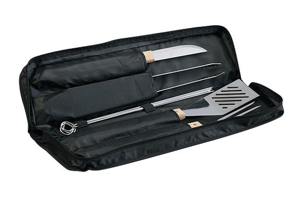 ACCESORIOS BARBACOA CON ESTUCHE 4 PIEZAS