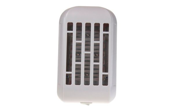 ANTIMOSQUITOS ENCHUFABLE 0,5 W PARA 30 M2