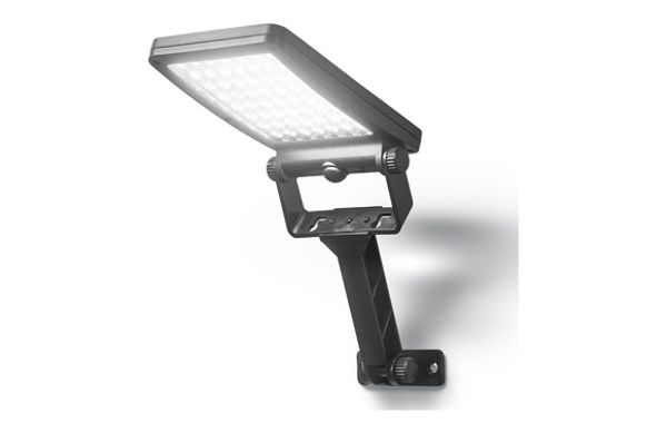 APLIQUE LED SOLAR CARVALHO 500LM SENSOR CREP. 10H IP54 D/MOVIMIENTO 4000K 120º BATERIA REEMP. 25M2