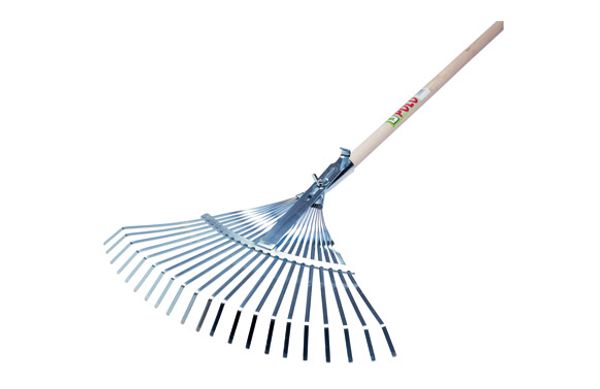 ESCOBA RECOGEHOJAS METALICA 21 DIENTES PLANOS 47 X 33 CM MANGO DE MADERA